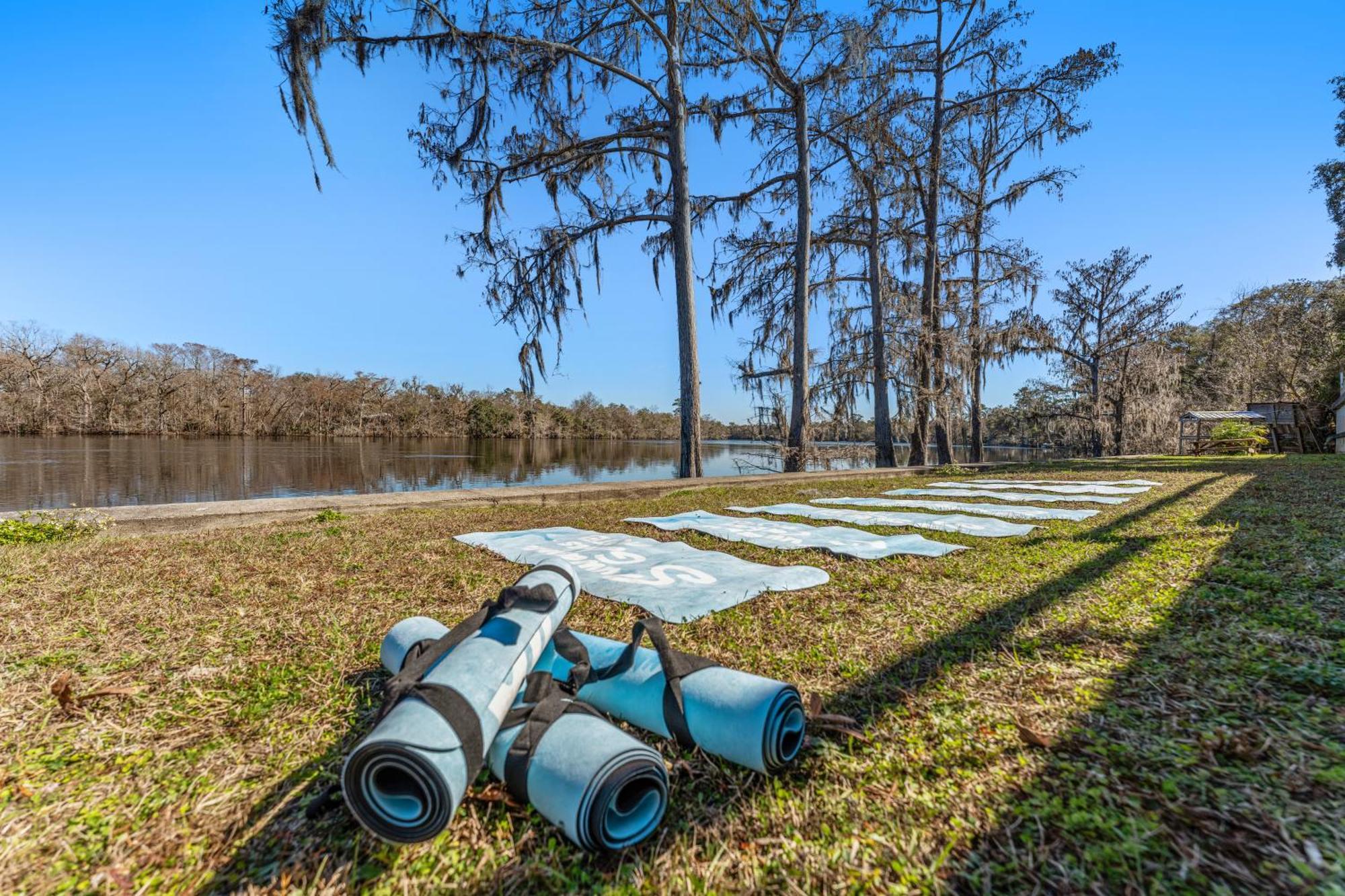 Отель Suwannee Gables Old Town Экстерьер фото